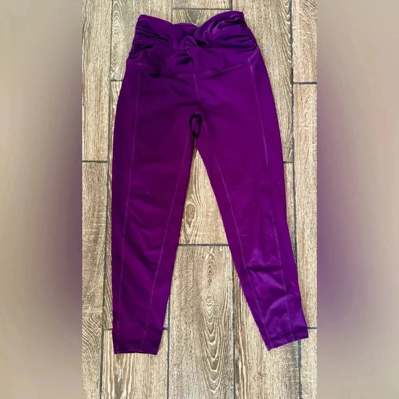 FP Movement Breathe Deeper High-Rise V
Knotted Waist Ankle Leggings Purple - Picture 1 of 5